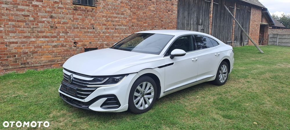 Volkswagen Arteon 2.0 TDI SCR R-Line DSG - 2