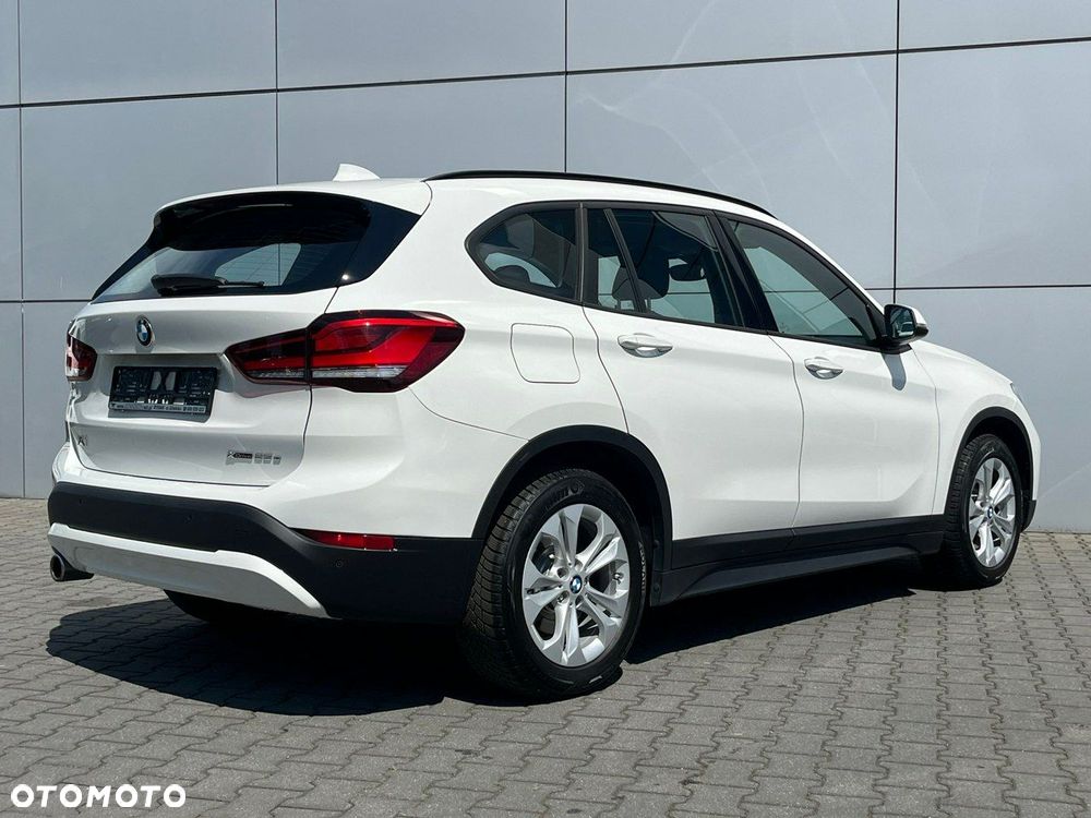 BMW X1 xDrive25e Advantage - 12