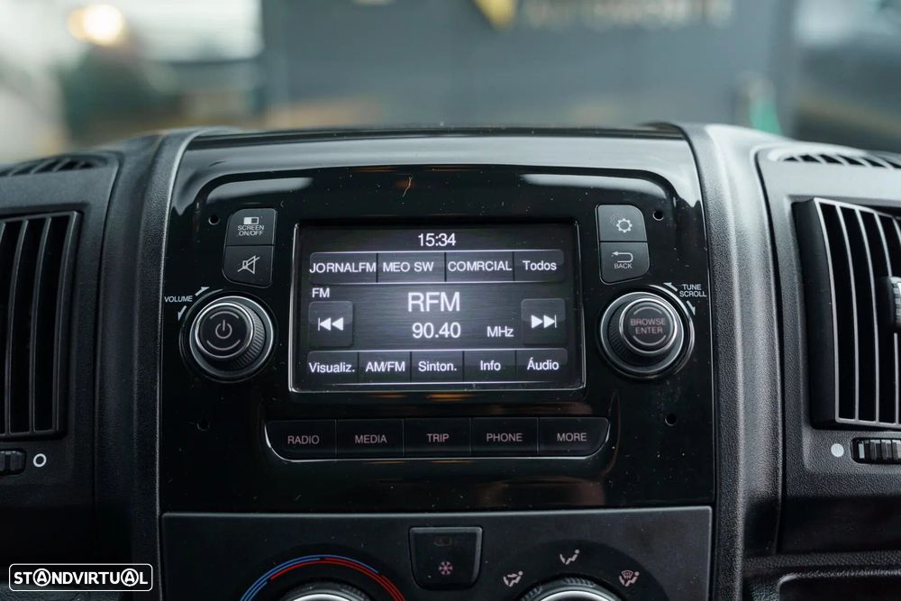 Peugeot Boxer 2.2 BlueHDi 335 L2 CD - 10