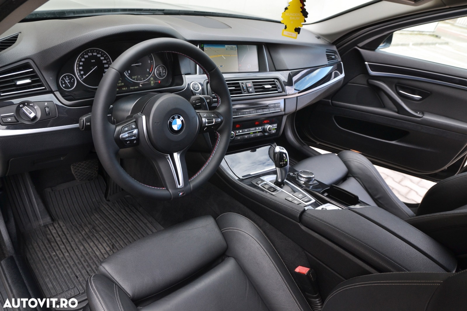 BMW Seria 5 520d xDrive - 6