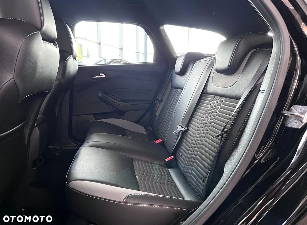 Ford Focus ST - 23