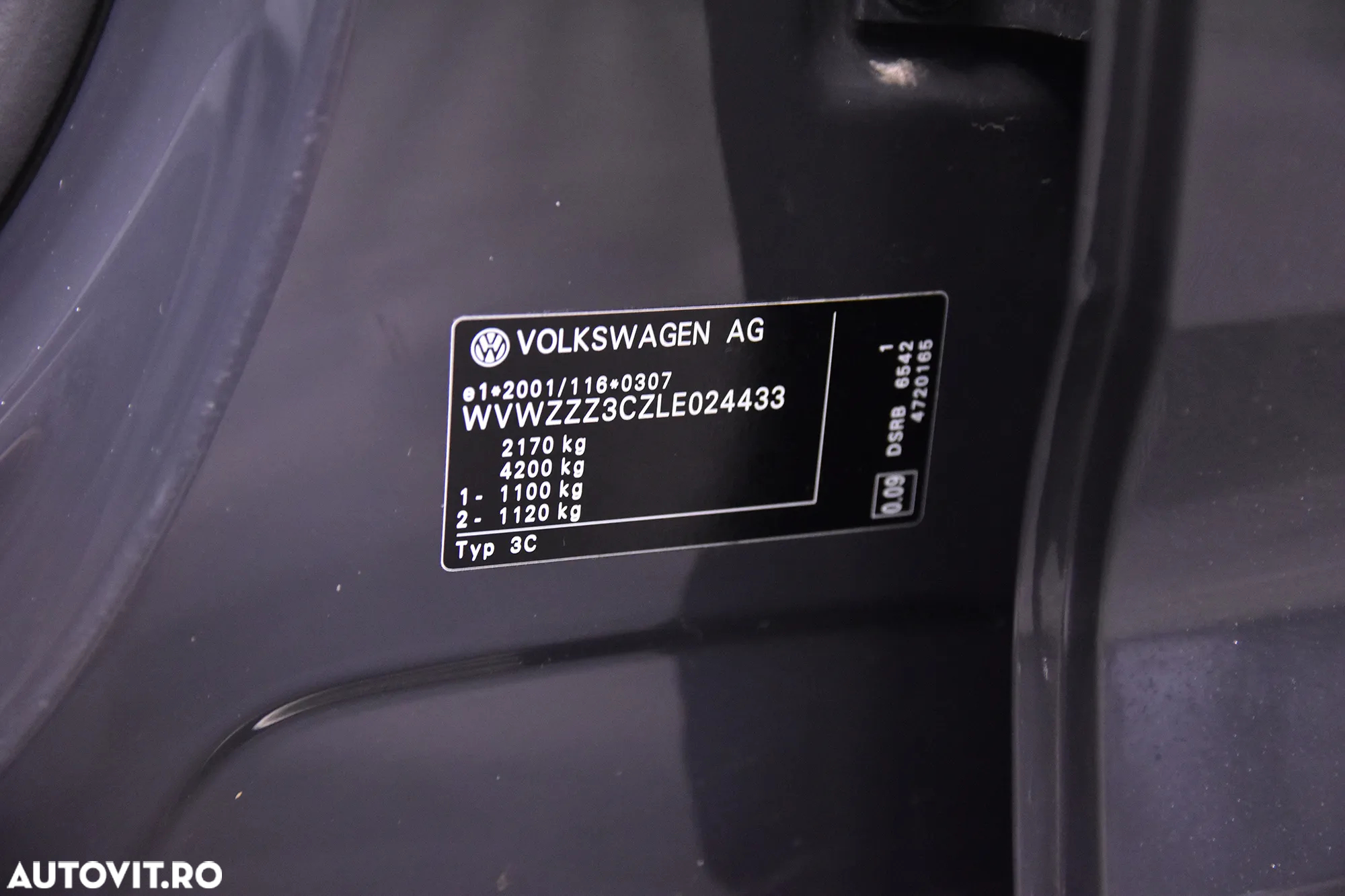 Volkswagen Passat - 23