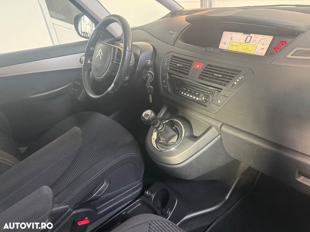 Citroën C4 Picasso 1.6 HDI FAP Exclusive - 8
