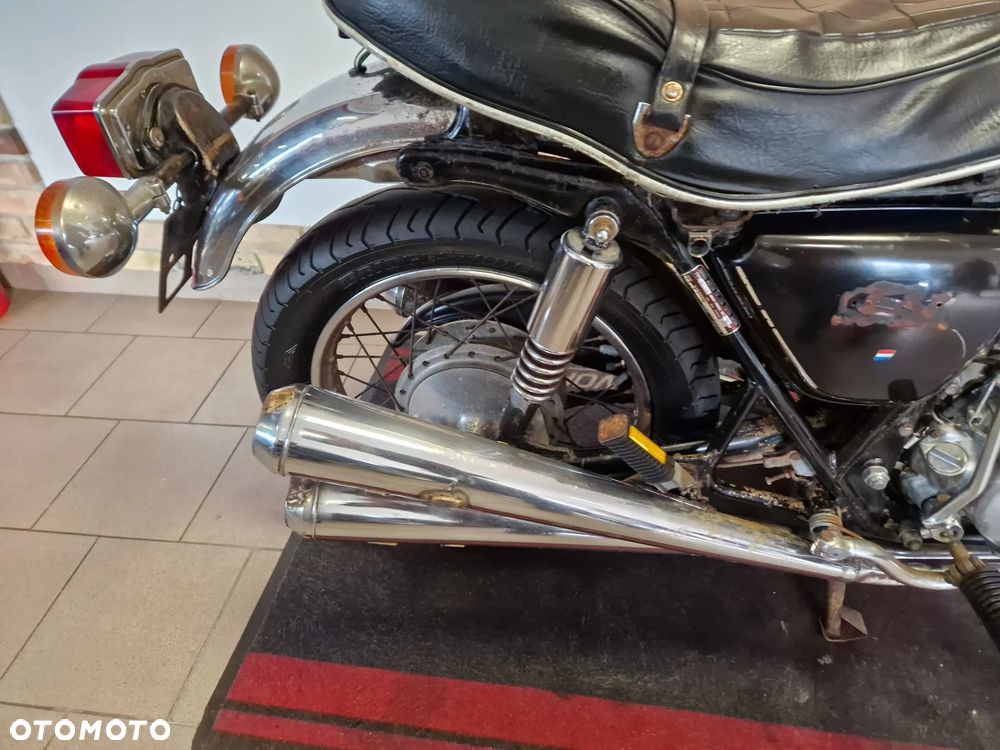 Honda CB - 31