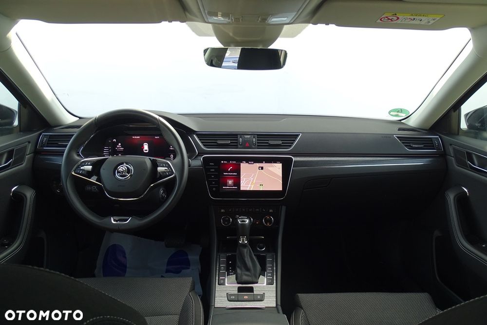 Skoda Superb 2.0 TDI DSG Style - 35