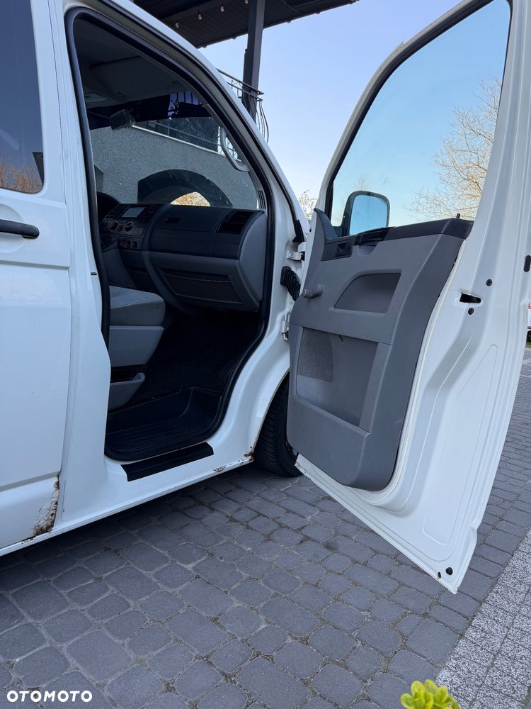 Volkswagen Transporter - 24