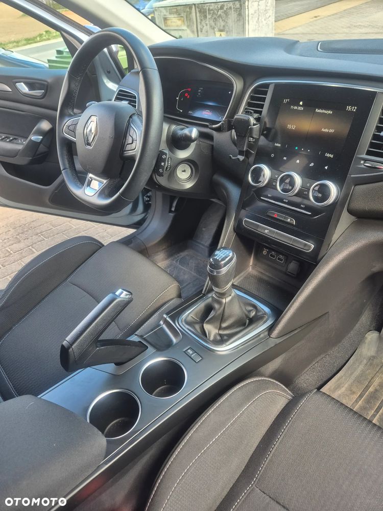 Renault Megane 1.3 TCe FAP Zen - 12