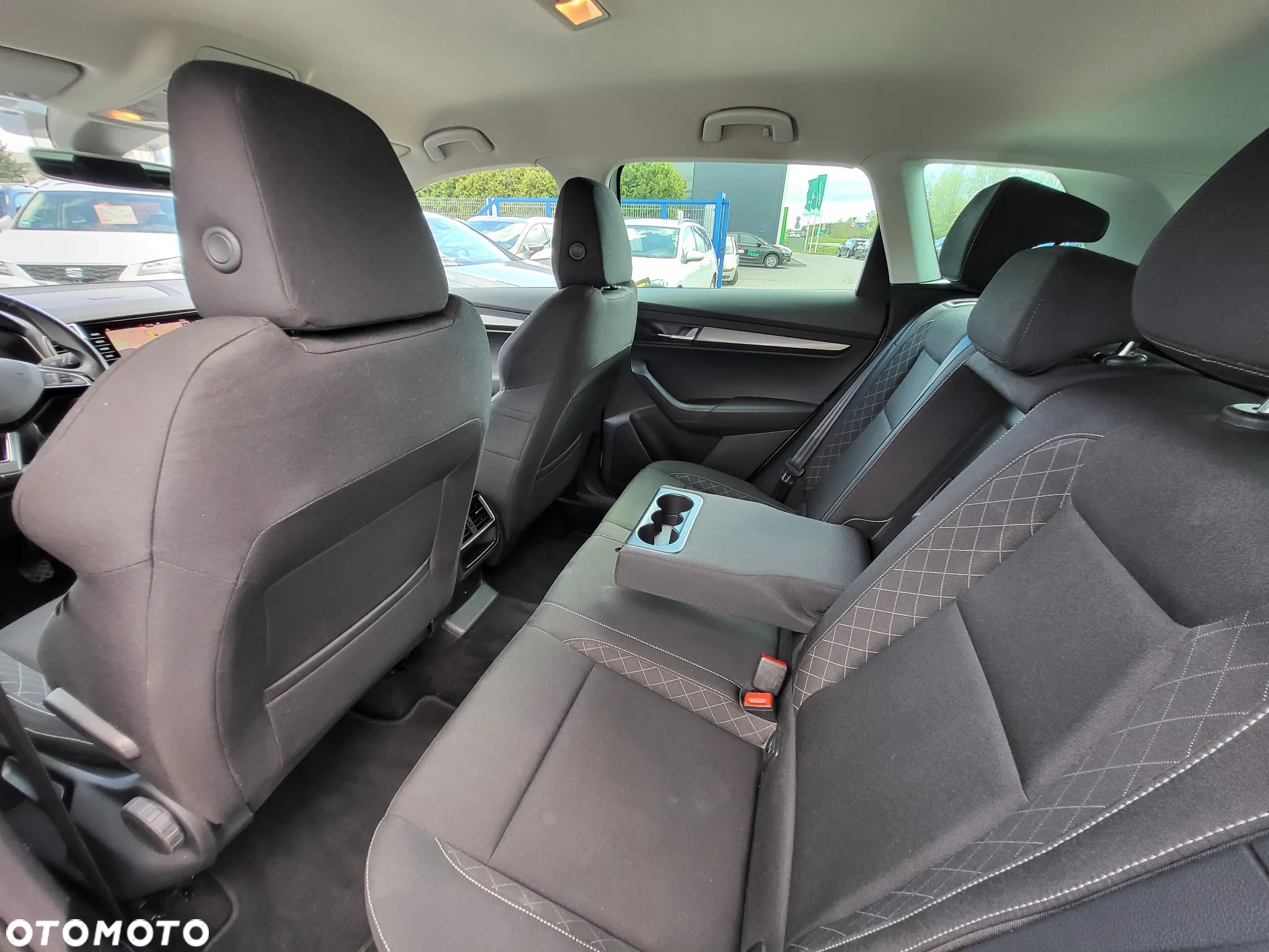 Skoda Karoq 1.0 TSI GPF 4x2 Ambition - 7
