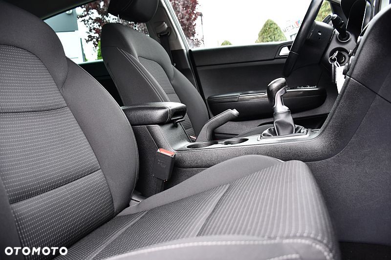 Kia Sportage 1.6 GDI 2WD Black Edition - 23
