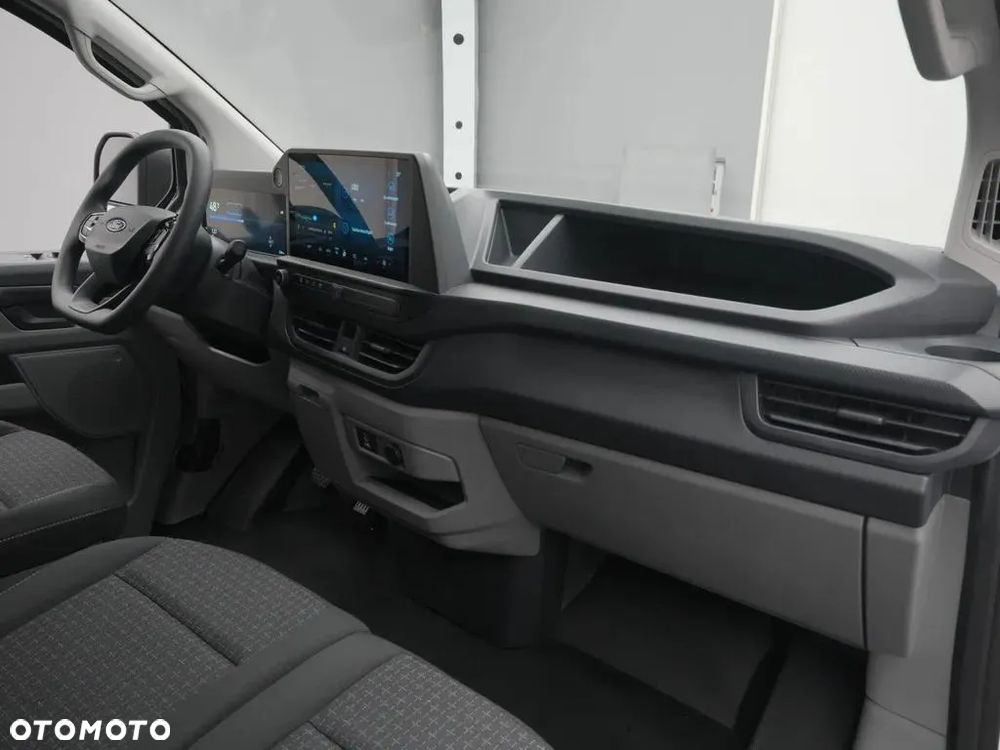 Ford E-Transit Custom 136KM A1 RWD Van Trend 340 L2 BEV - 13
