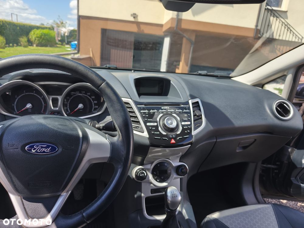 Ford Fiesta 1.4 Trend - 4