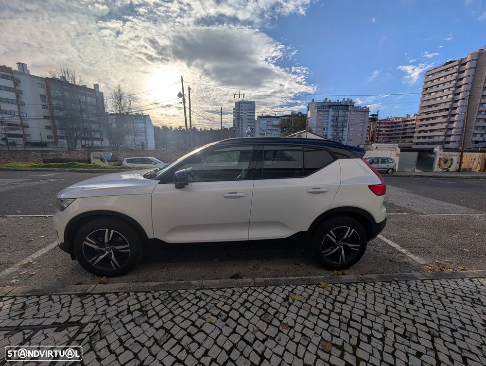 Volvo XC 40 1.5 T2 R-Design Geartronic - 4
