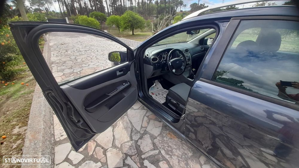 Ford Focus SW 1.6 TDCi DPF Trend - 10