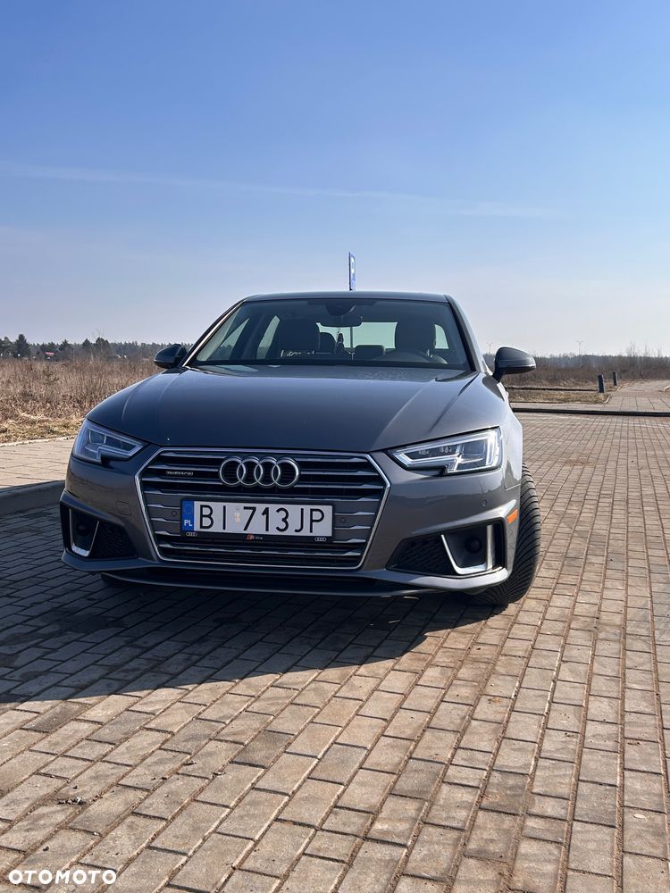 Audi A4 Limousine 2.0 TFSI quattro S tronic design - 1