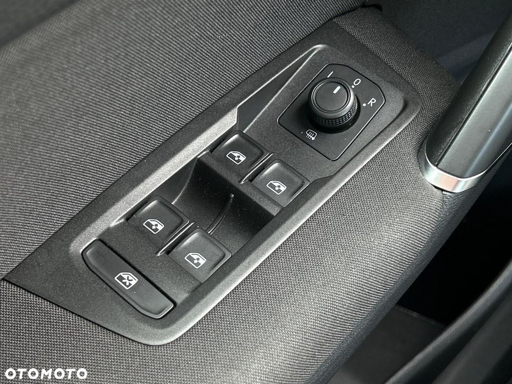 Volkswagen Touran 1.5 TSI EVO Comfortline - 21