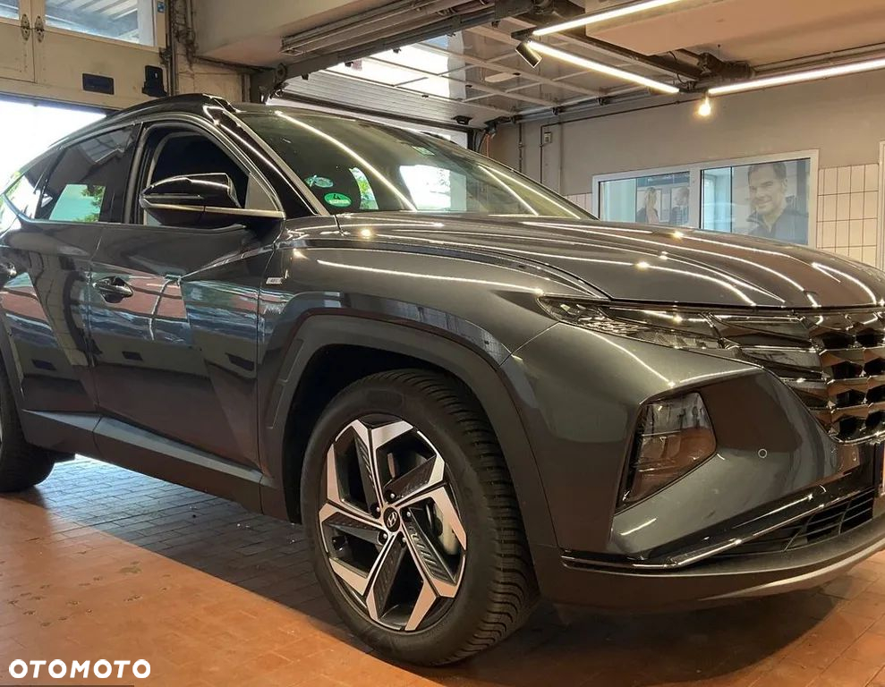 Hyundai Tucson - 2