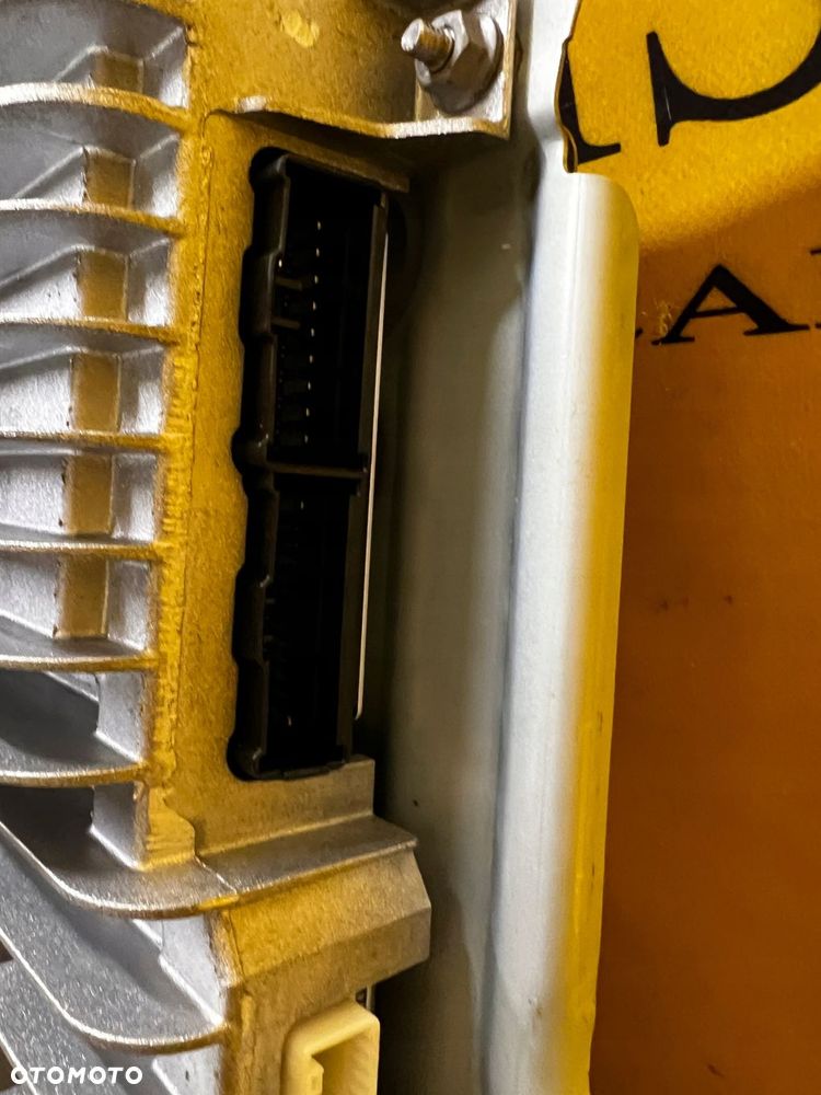 ZESTAW NAGŁOŚNIENIA GŁOŚNIKI WZMACNIACZ SUBWOOFER BOSE INFINITI Q30 - 15