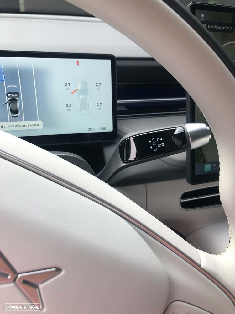 Xpeng G6 80.8 kWh Long Range - 33