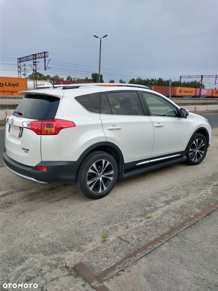 Toyota RAV4 - 4