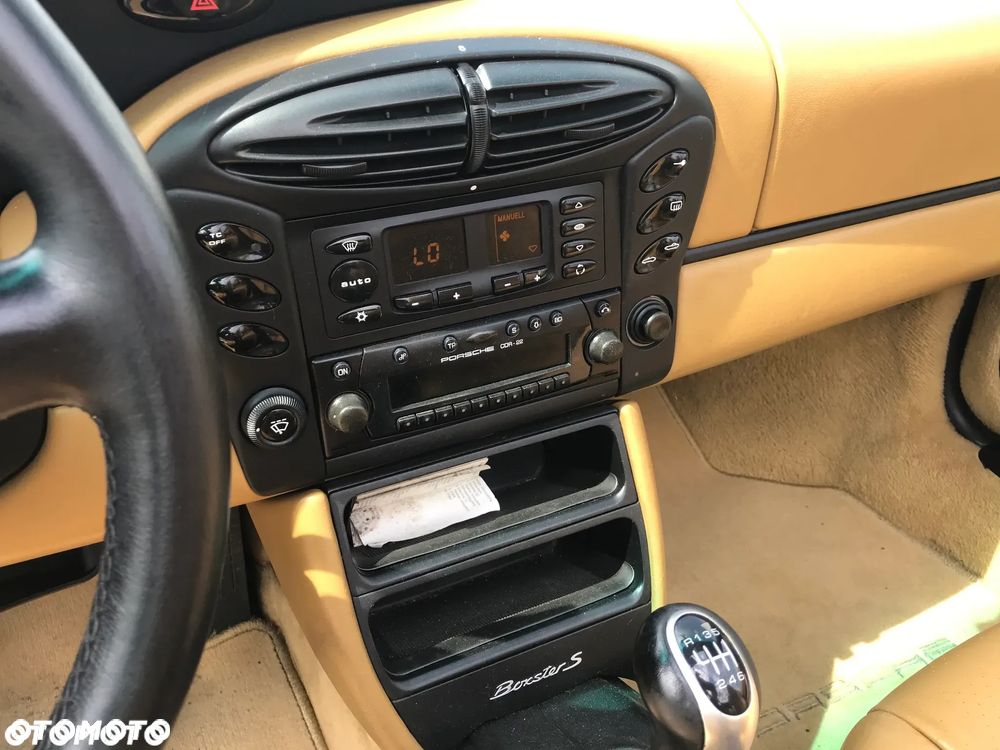 Porsche Boxster - 18