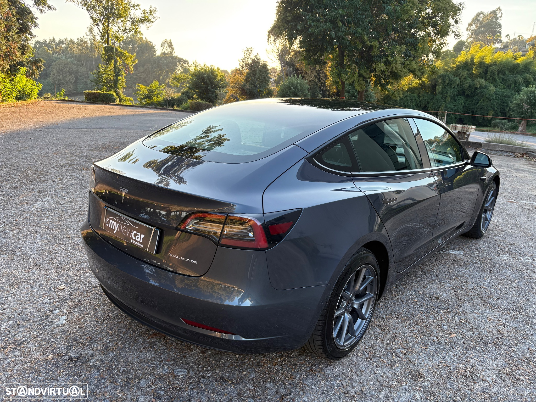 Tesla Model 3 Long Range AWD Dual Motor - 18