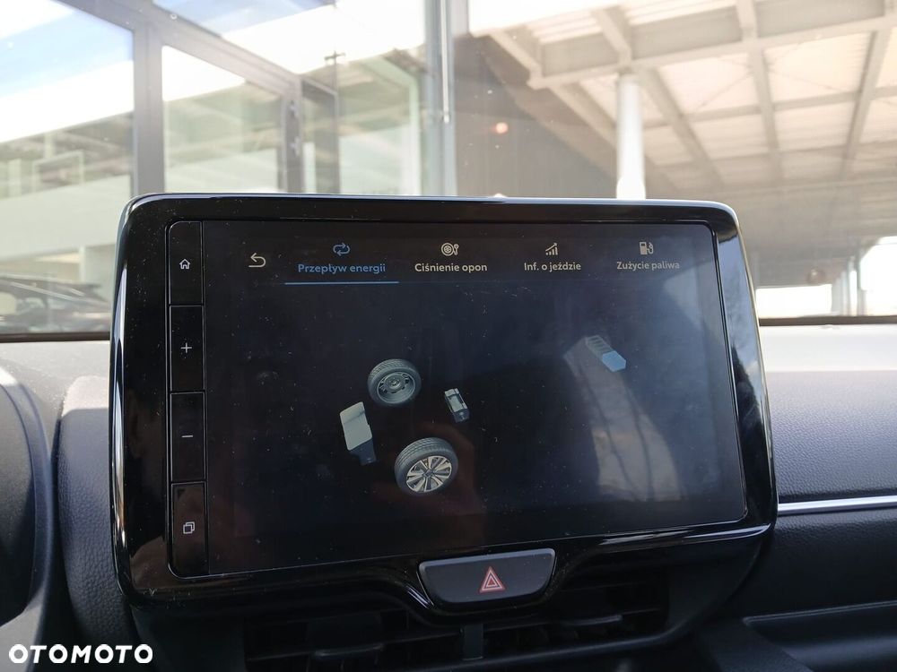 Toyota Yaris Hybrid 1.5 Style - 17