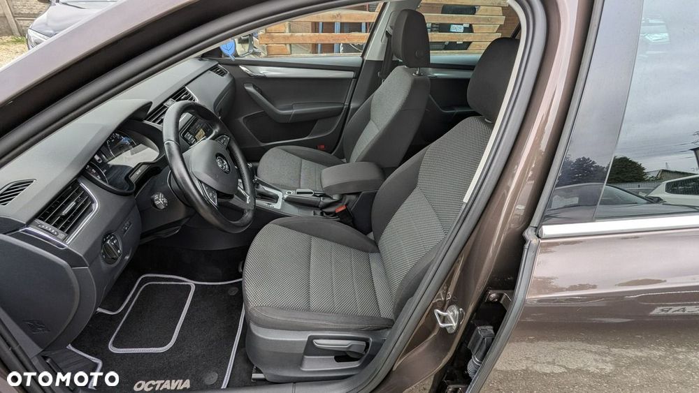 Skoda Octavia - 16