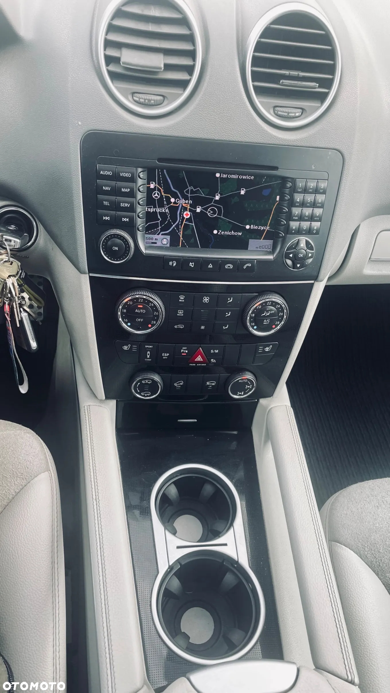 Mercedes-Benz ML 420 CDI 4-Matic - 12