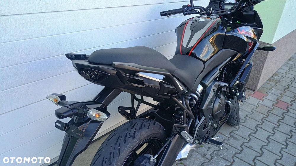 Kawasaki Versys 650 - 5