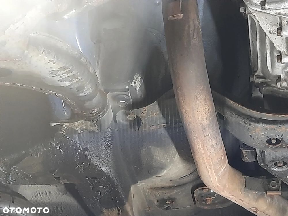 Subaru Impreza 2.0 GT - 12