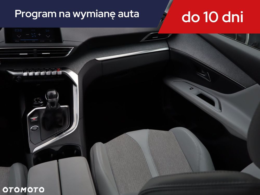 Peugeot 3008 - 10