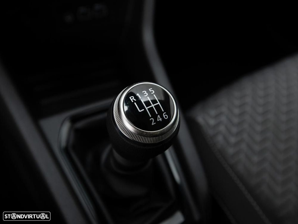 Renault Clio 1.0 TCe Evolution Bi-Fuel - 17