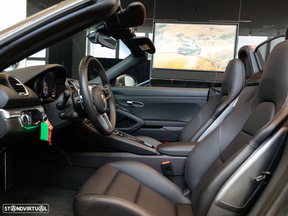 Porsche 718 Boxster S PDK - 36