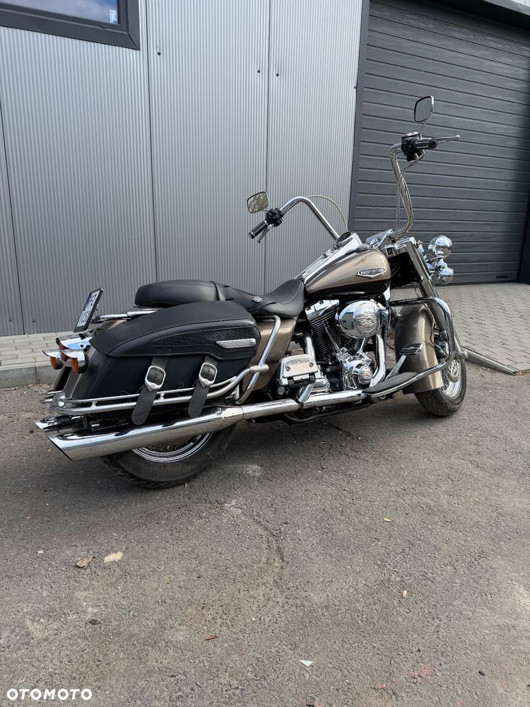 Harley-Davidson Touring Road King - 3