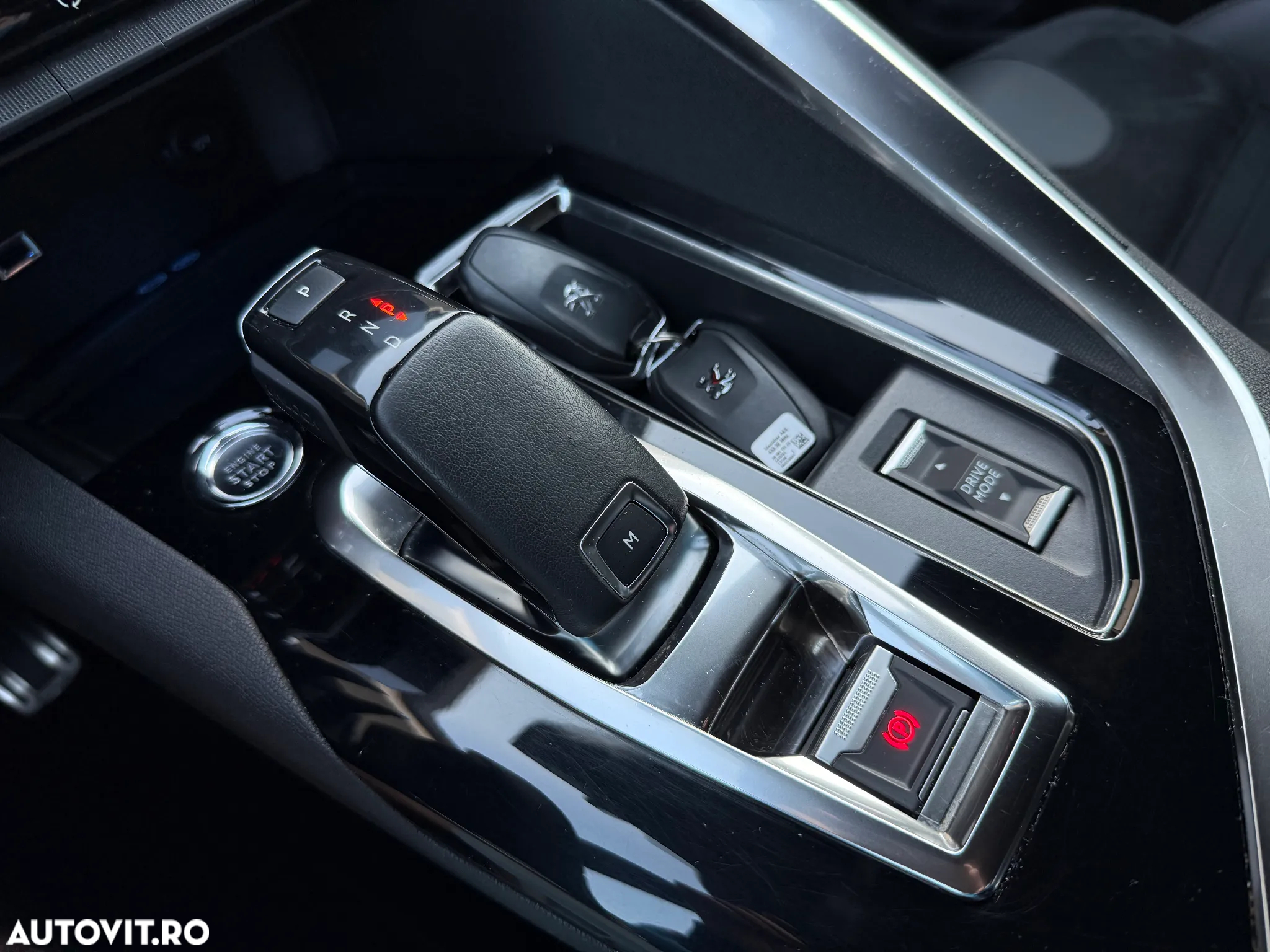 Peugeot 3008 PureTech 130 Stop & Start GPF EAT8 GT - 25