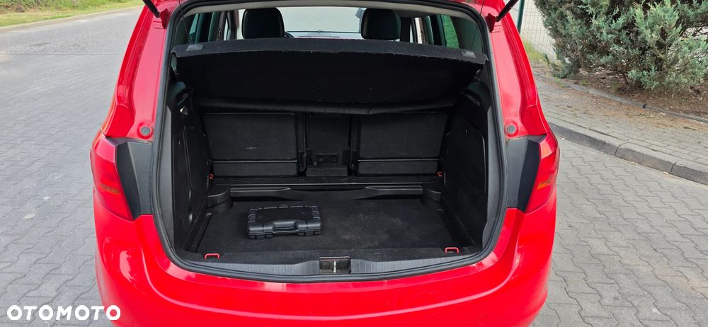 Opel Meriva - 13