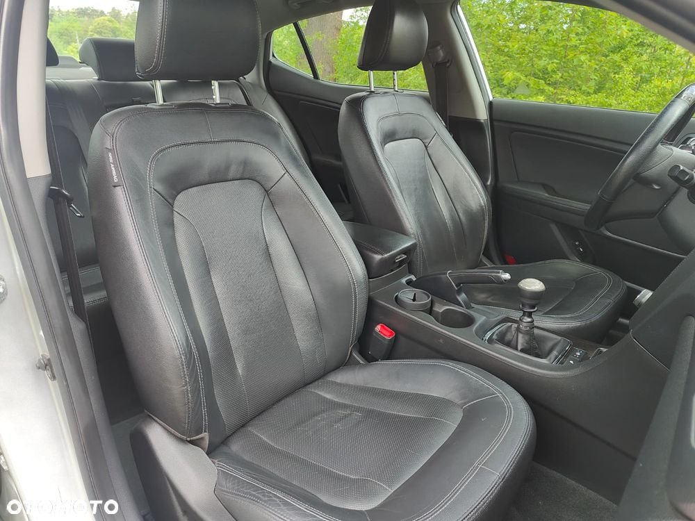 Kia Optima 1.7 CRDi XL - 32