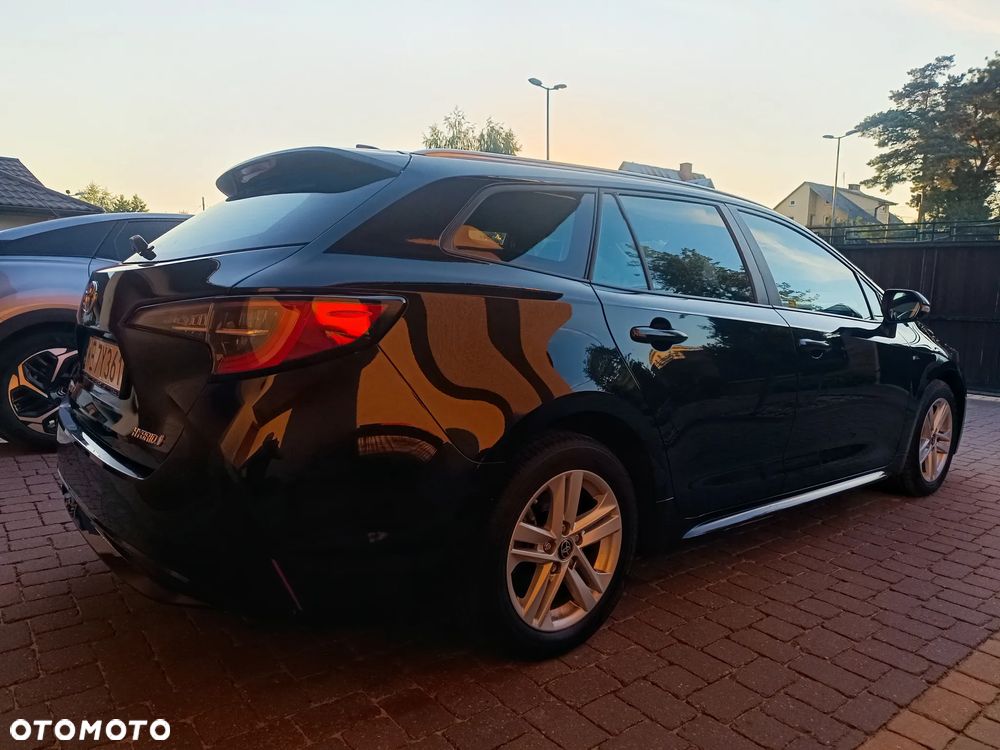 Toyota Corolla 1.8 Hybrid GPF Comfort - 5