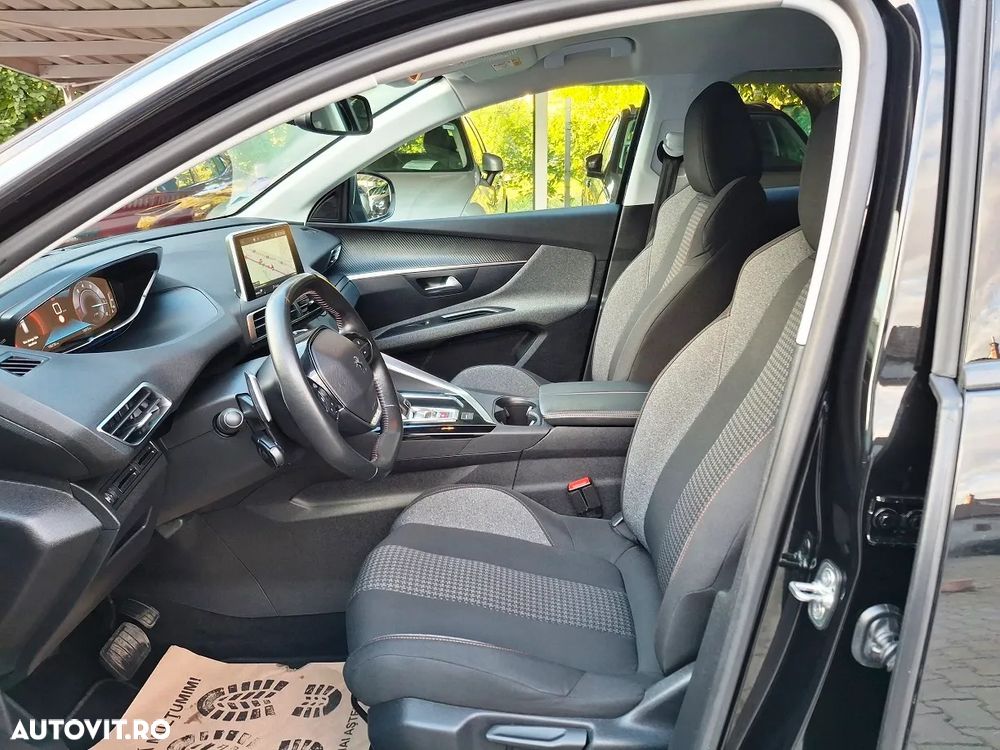 Peugeot 3008 1.2 PureTech 130 EAT8 Active Pack - 8