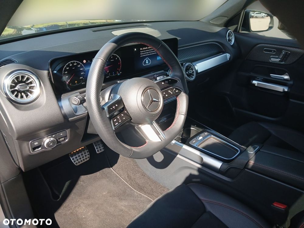 Mercedes-Benz GLB 220 d 4-Matic AMG Line 8G-DCT - 10