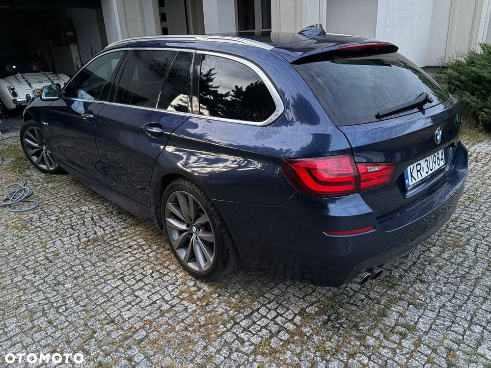 BMW Seria 5 520d - 12