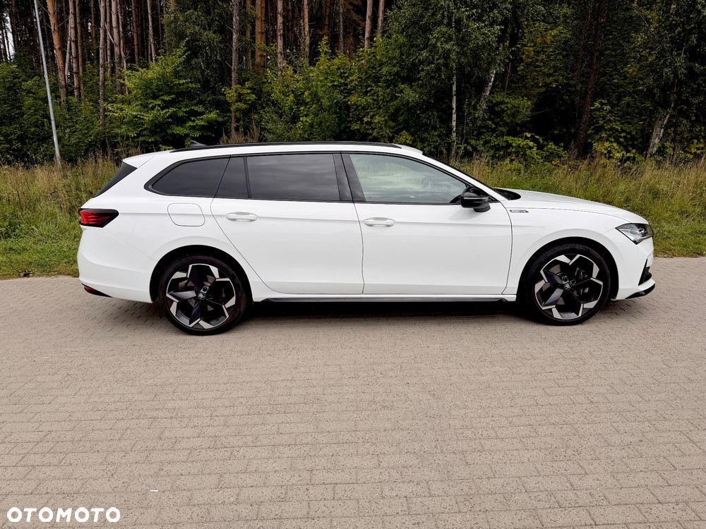 Skoda Superb 1.5 TSI Plug-in Hybrid Sportline DSG - 2