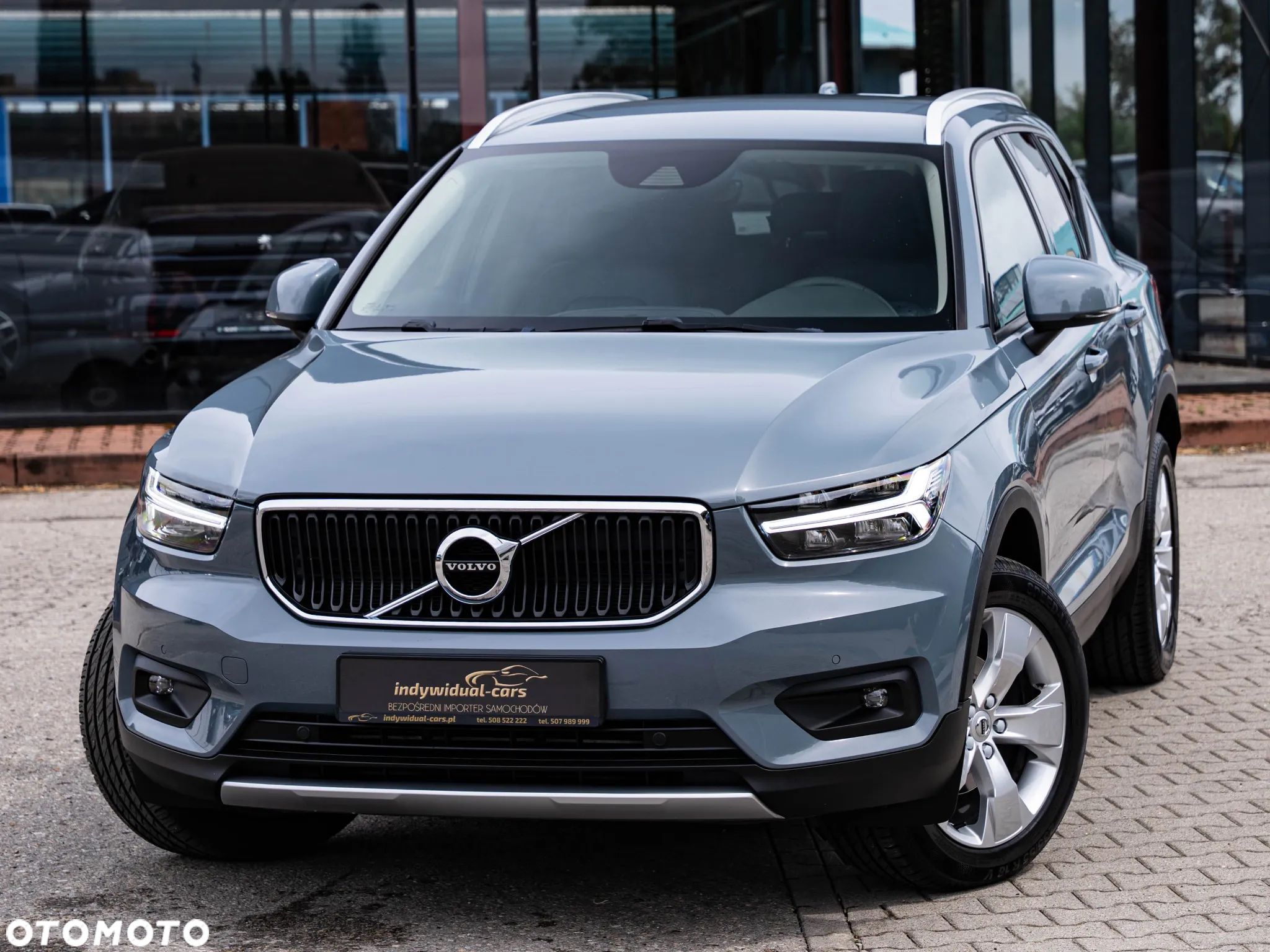 Volvo XC 40 D3 SCR Momentum Core - 1