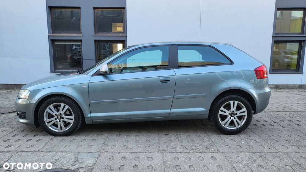 Audi A3 3-drzwiowe 2.0 TDI DPF Ambiente - 6