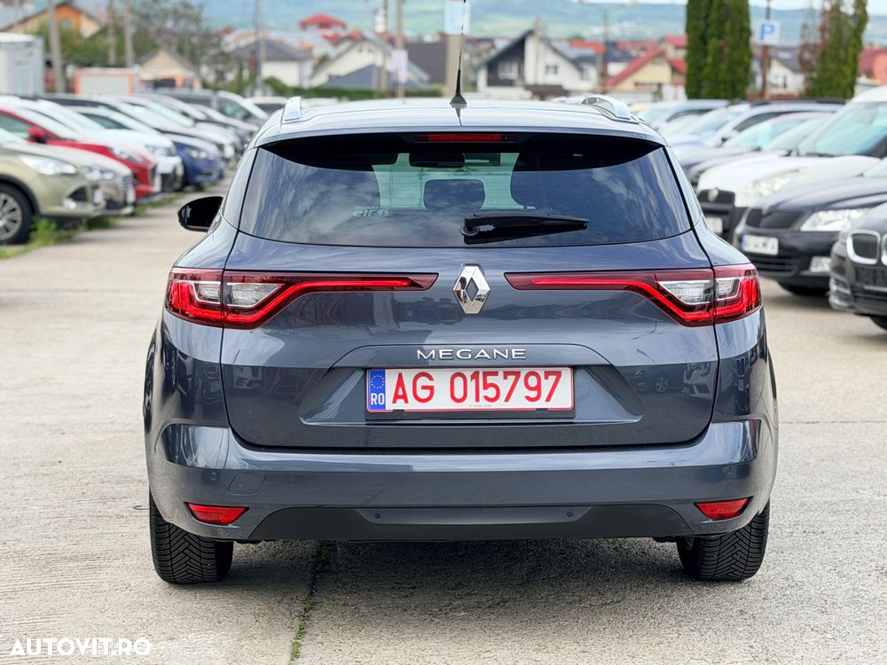 Renault Megane - 5