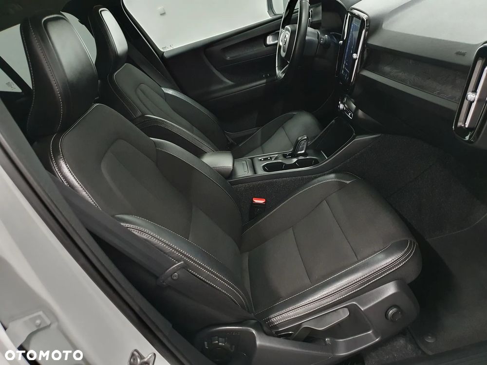 Volvo XC 40 D3 SCR R-Design - 15