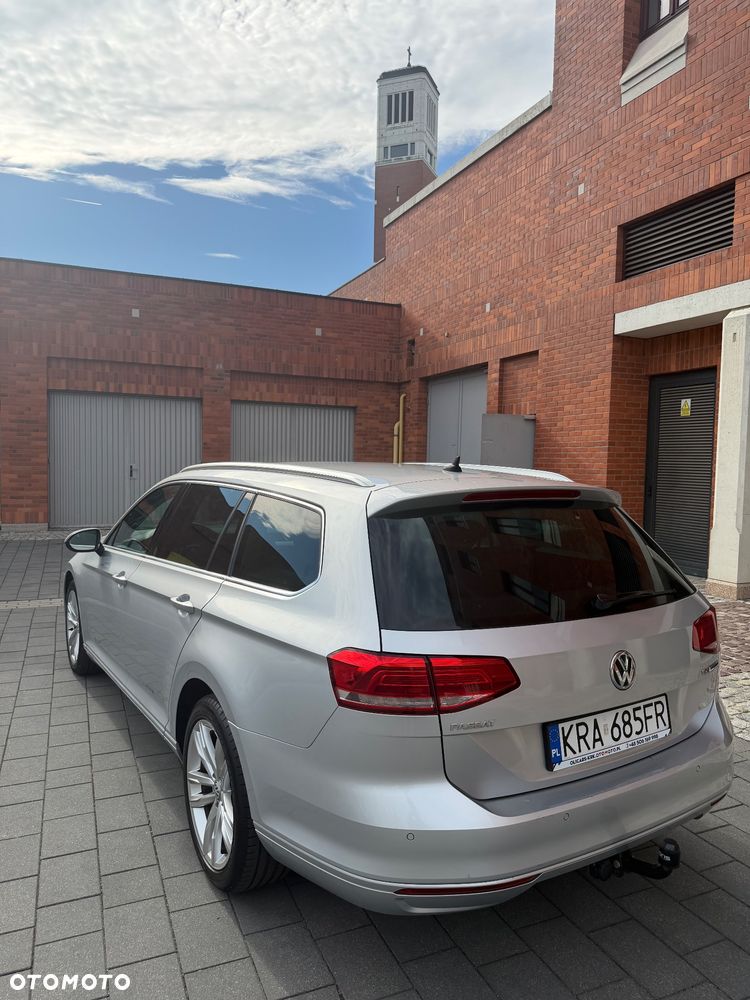Volkswagen Passat 1.6 TDI (BlueMotion Technology) Comfortline - 23