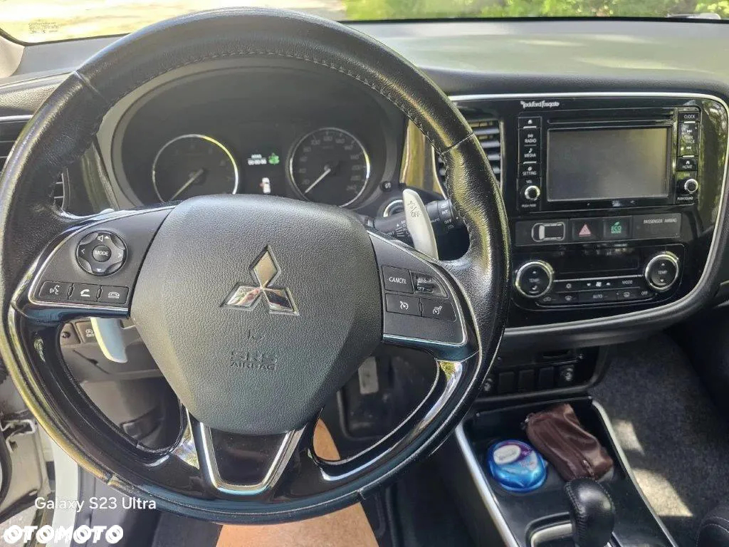 Mitsubishi Outlander 2.0 Intense + Navi 4WD CVT - 7