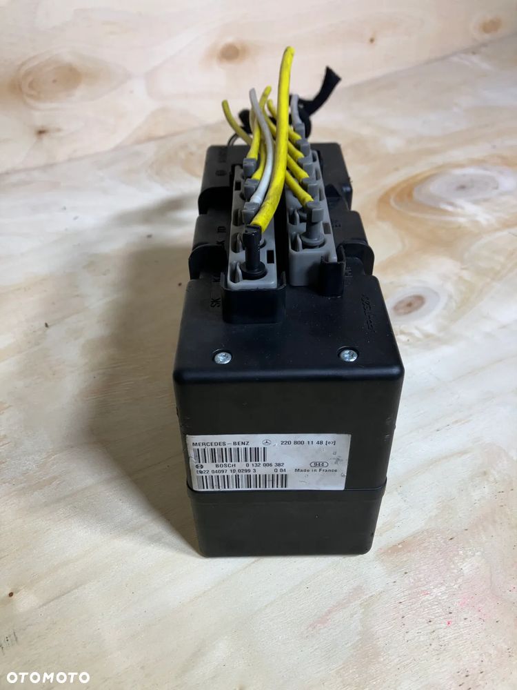 STEROWNIK ZAMKA CENTRALNEGO W220 LIFT POMPKA MODUŁ 2208001148 0132006382 POMPA - 3