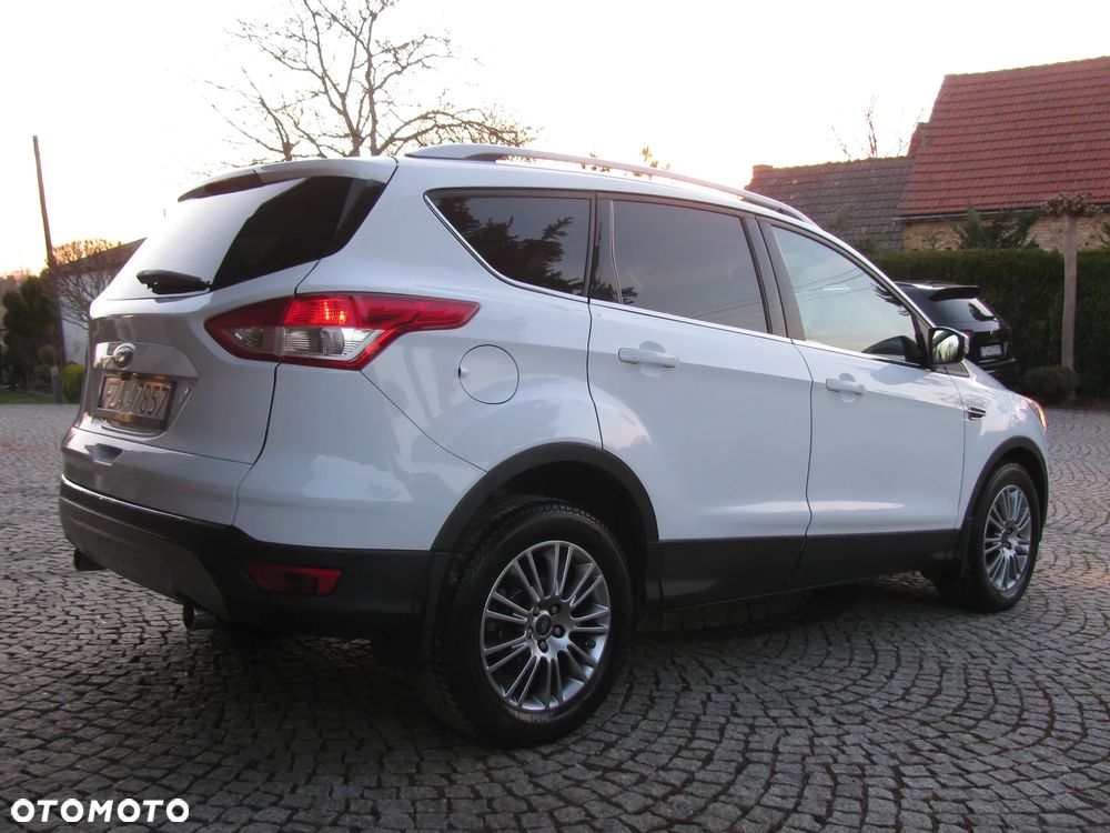Ford Kuga 2.0 TDCi 2x4 SYNC - 8
